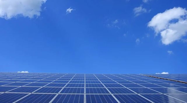 家電行業(yè)趨勢：“雙碳”戰(zhàn)略持續(xù)深化 光伏賽道搶灘登陸